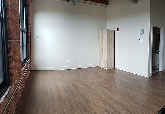 5th image of 60 Water St APT 4003