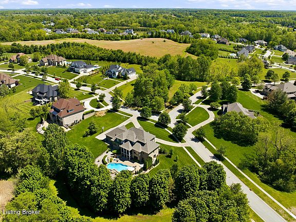 3rd image of 1100 Poplar Ridge Rd