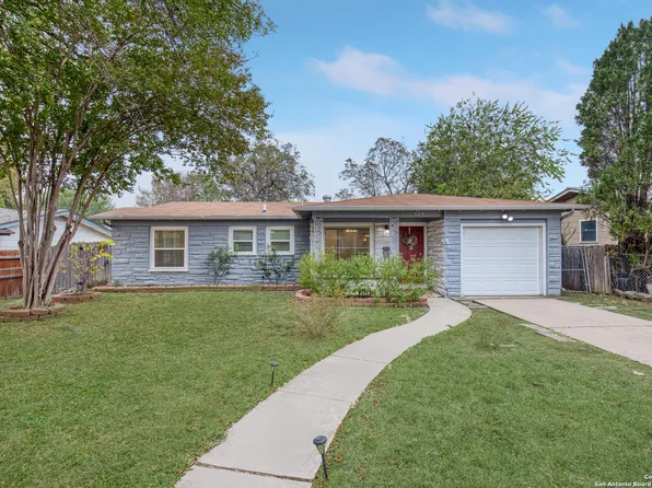 126 Cresham Dr., San Antonio, TX 78218
