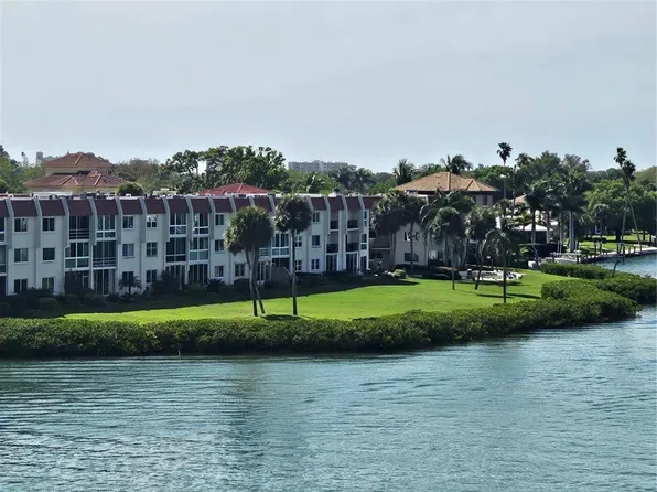 270 SANTA MARIA STREET #204, VENICE, FL 34285