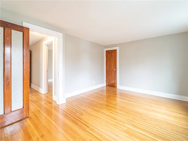 38 Elgrove Rd — Photo 18