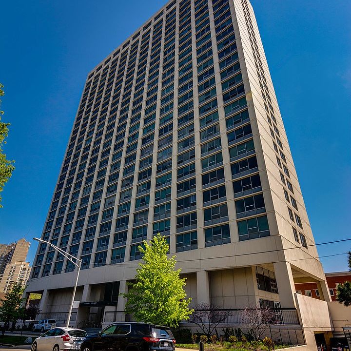 1st image of 5201 S Cornell Ave APT 8E