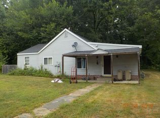 3406 W Shore Dr, Battle Creek, MI 49017