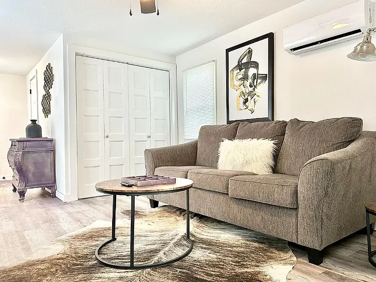 206B Cherry St — Photo 3