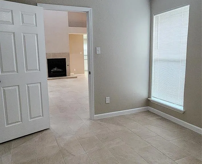 128 Lasso St — Photo 27