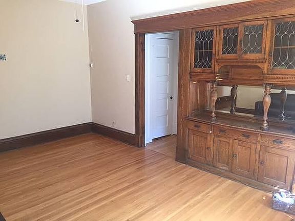 4th image of 669 Grand Ave #3B