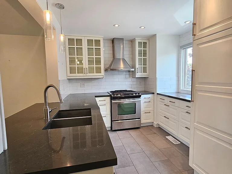 1080 Walden Cir #54 — Photo 4