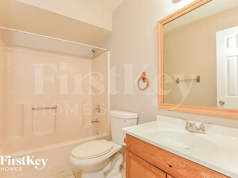 710 Leeward Dr — Photo 14