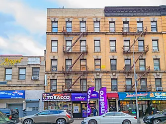2090 Amsterdam Avenue in Washington Heights