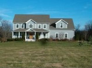 147 Angling Rd, Galesburg, IL 61401