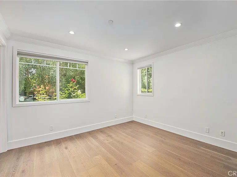 5632 Buffalo Ave — Photo 4