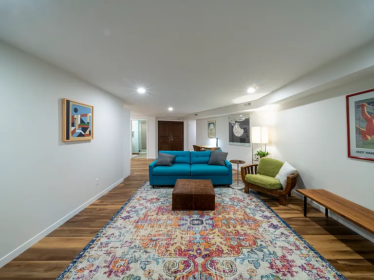 4842 E Inverness Woods Rd — Photo 1