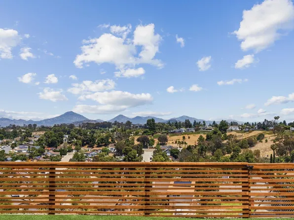 11293 Linares St, San Diego, CA 92129