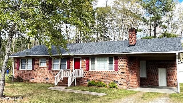 1st image of 520 Indian Trail