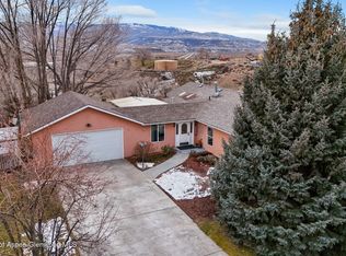 161 S Golden Dr, Silt, CO 81652
