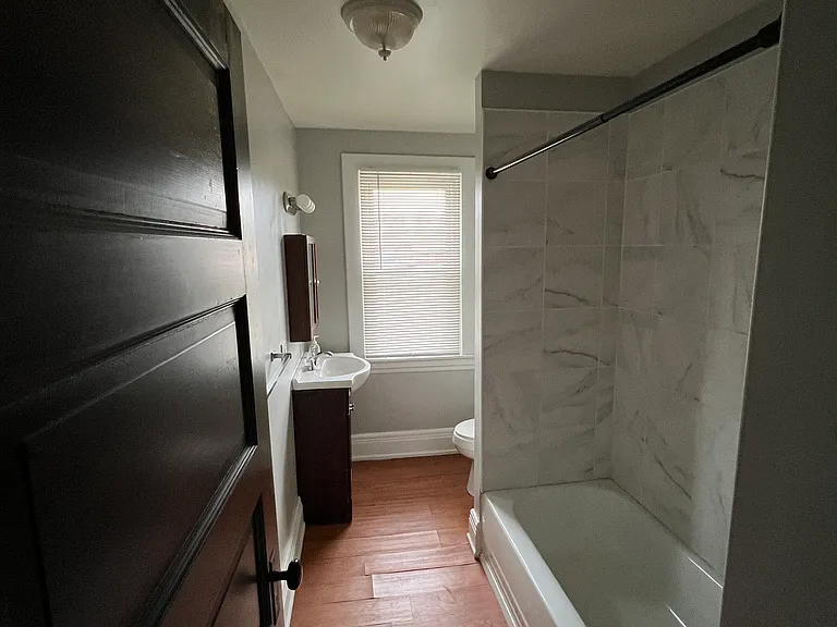 271 Dravo Ave — Photo 12
