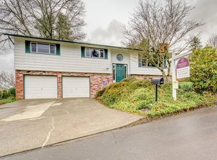 1385 SW 26th Ct, Gresham, OR 97080