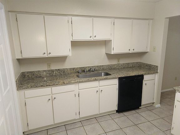 4th image of 4401 Andalusia Trl