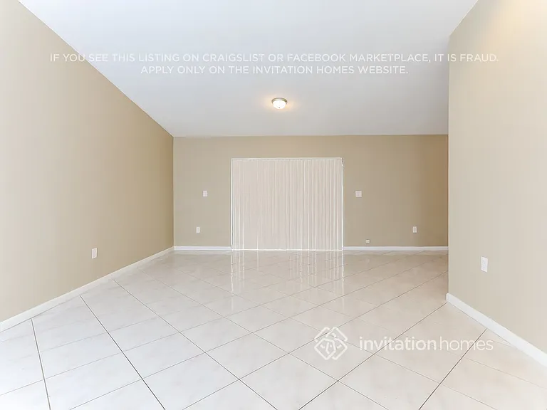 20028 NW 64th Pl — Photo 10