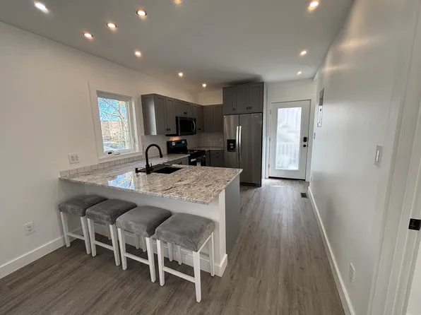 78 Neponset Ave #1, Hyde Park, MA 02136