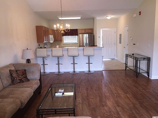 2nd image of 216 Castle Dr Unit 1390