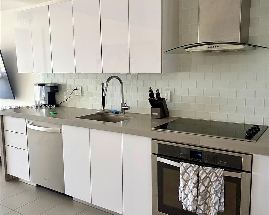 1st image of 1600 NE 1st Ave APT 3402