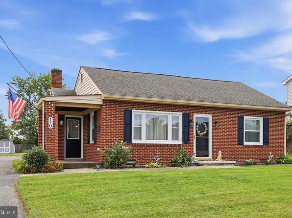16 Summit Ave, Thurmont, MD 21788
