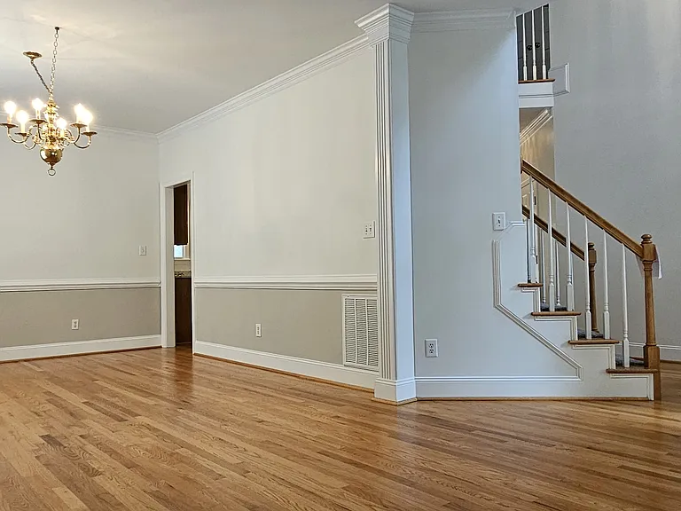 9013 Pleasant Meadow Dr — Photo 7