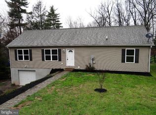 1759 Running Deer Dr, Auburn, PA 17922