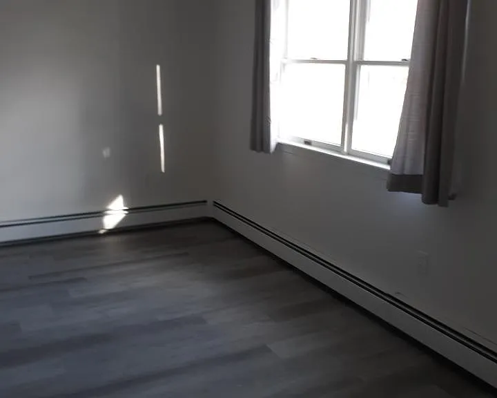 430 Grandview Ave #14 — Photo 8