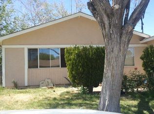 44249 Fenhold St, Lancaster, CA 93535