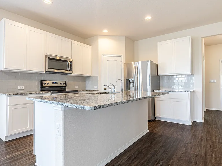 11219 Pomona Park Dr — Photo 7
