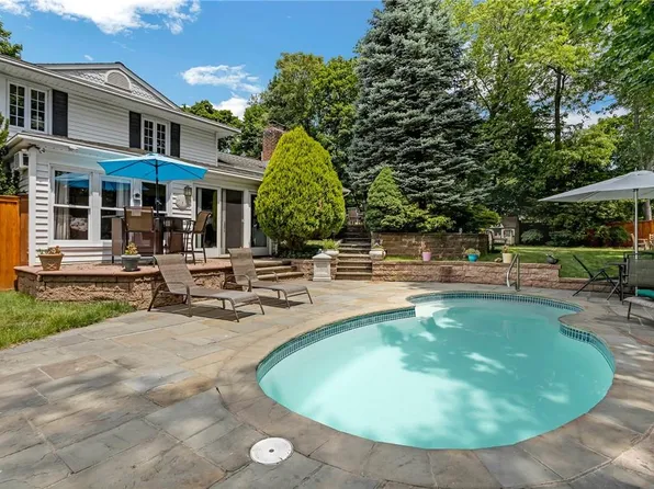 473 Quaker Ridge Road, New Rochelle, NY 10804