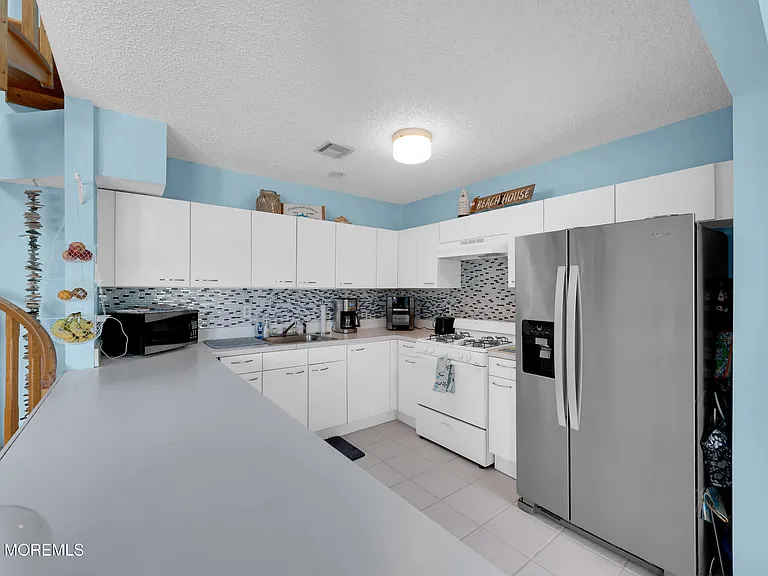 1820 E Pennsylvania Ave #4 — Photo 9