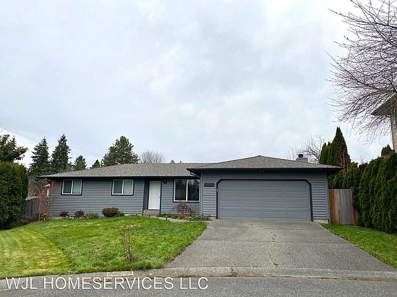 3rd image of 12728 NE 132nd Pl