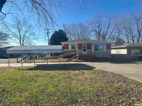 212 Springfield Ave, Anna, IL 62906