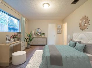 6910 Santa Rita Dr, Houston, TX 77083