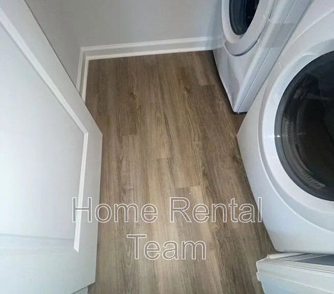 112 Windrush Pnes — Photo 24