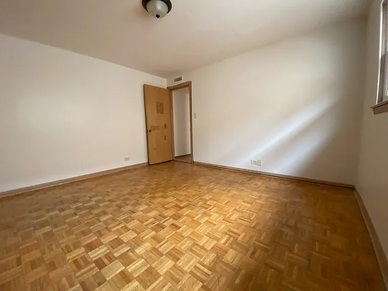 7035 W Irving Park Rd — Photo 11