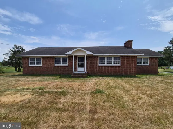 776 Seeneytown Rd, Clayton, DE 19938