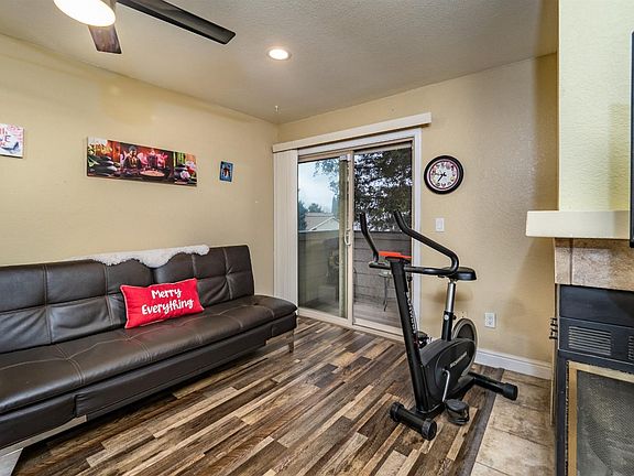 3rd image of 3715 Tallyho Dr APT 132