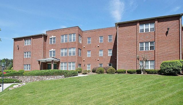 1st image of 3060 McVitty Forest Dr APT 207
