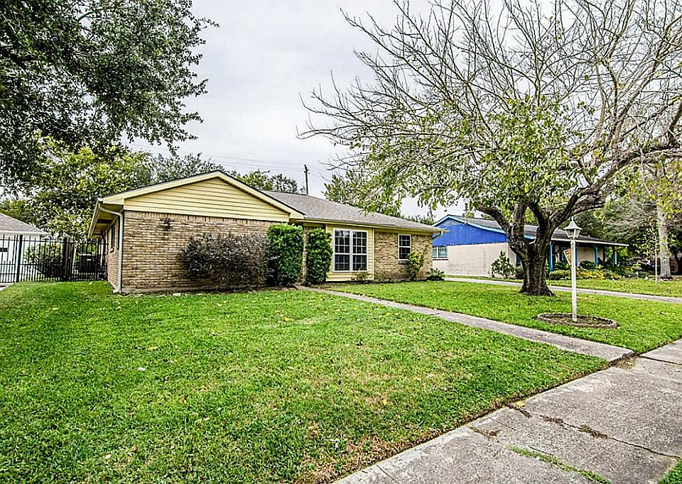 1st image of 11423 Sagehollow Ln
