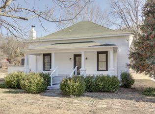 8497 Lawrenceburg Hwy, Mount Pleasant, TN 38474