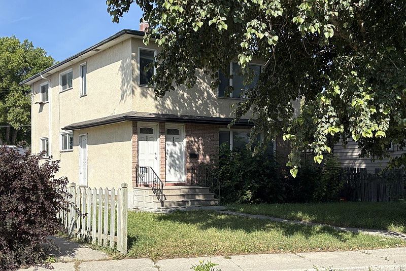Winnipeg Apartment for rent - 3 Bedrooms — photo 6