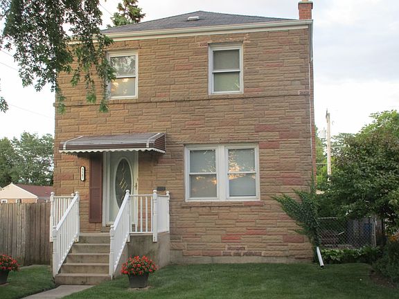2nd image of 3147 Dora St