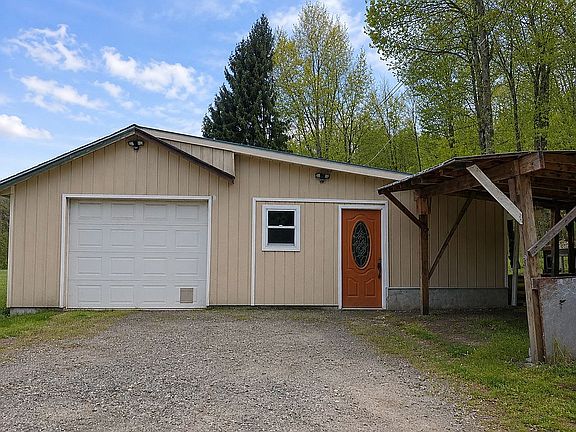 3rd image of 85 Foster Rd