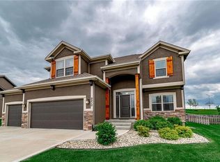 9210 N Bradford Ave, Kansas City, MO 64154