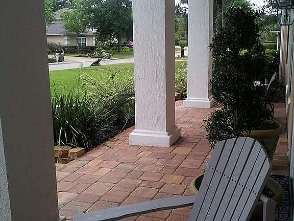 4th image of 1305 Sparkleberry Ct
