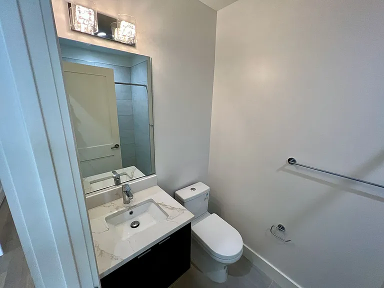 1125 Fairmont St NW — Photo 11